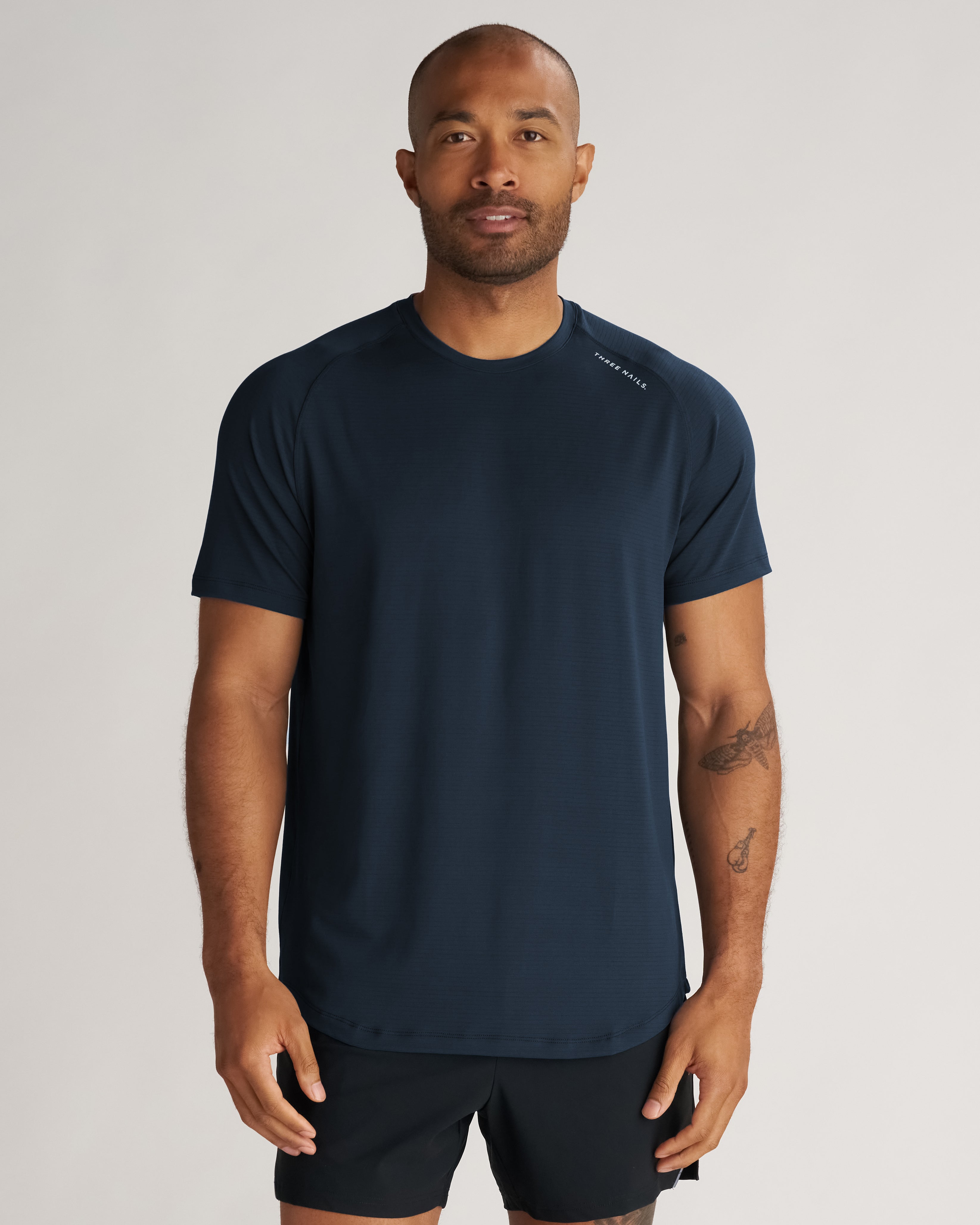 Aion-Lite™ Tee "Three Nails" - Midnight Navy