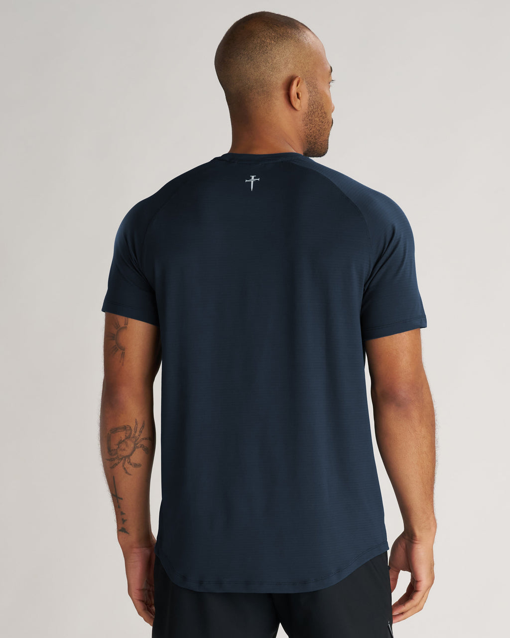 Aion-Lite™ Tee "Three Nails" - Midnight Navy