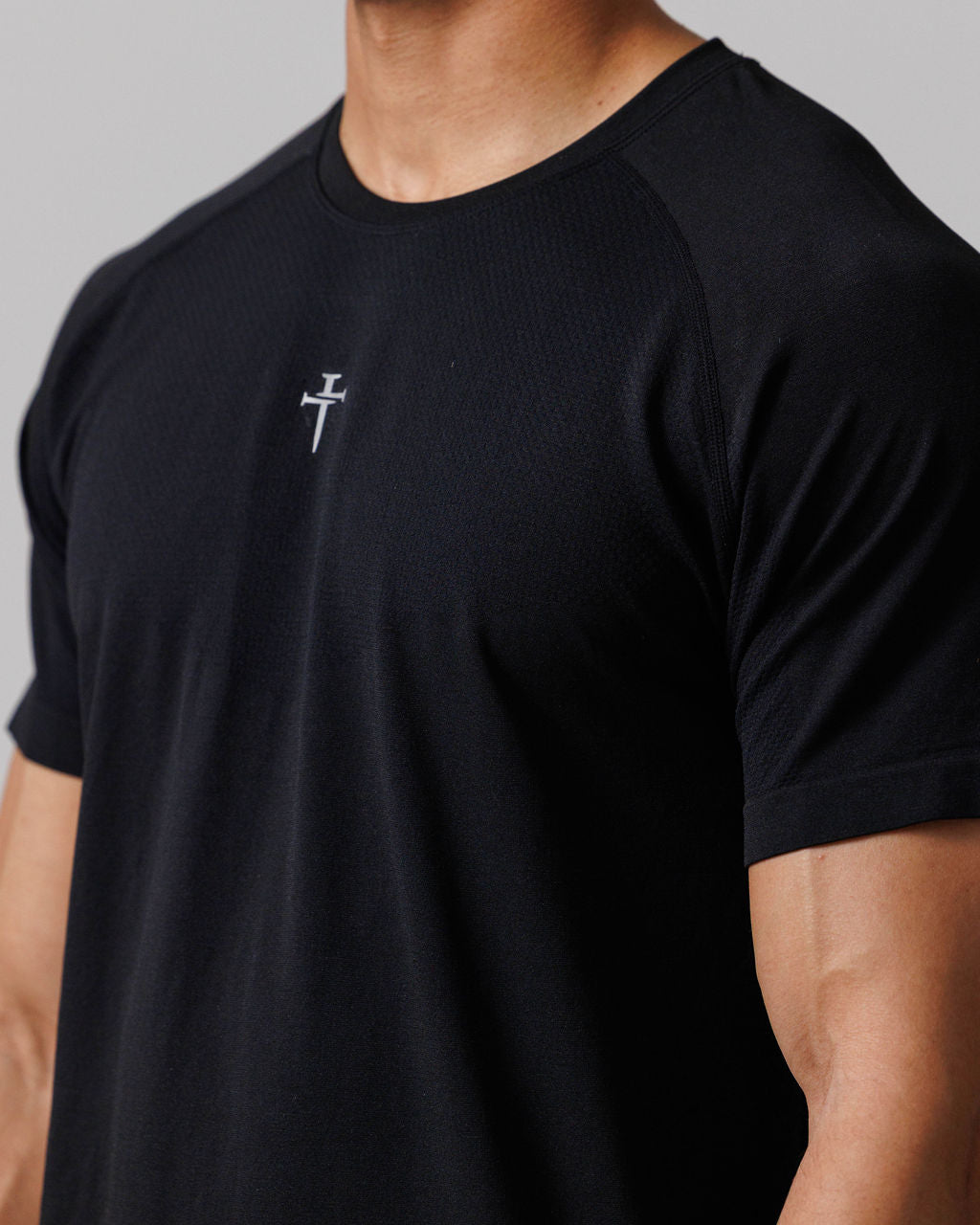 Seamless 2.0 Tee - Black